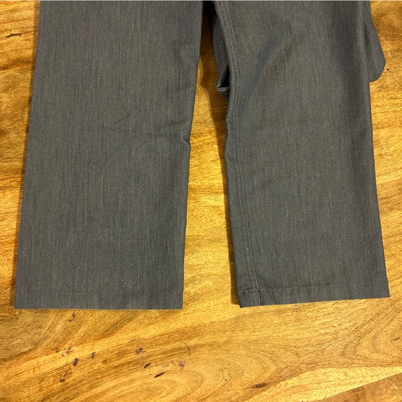 FIGS Technical Collection Scrub Pants-XS-Heather Denim - Picture 4 of 7